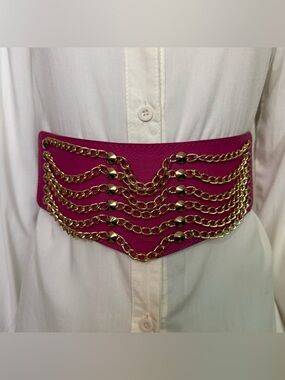 Magenta studded  PU leather elastic waistband belt with gold tone chain details